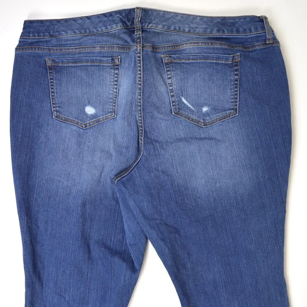 Torrid Boyfriend Distressed Jeans 20 - Picture 5 of 6